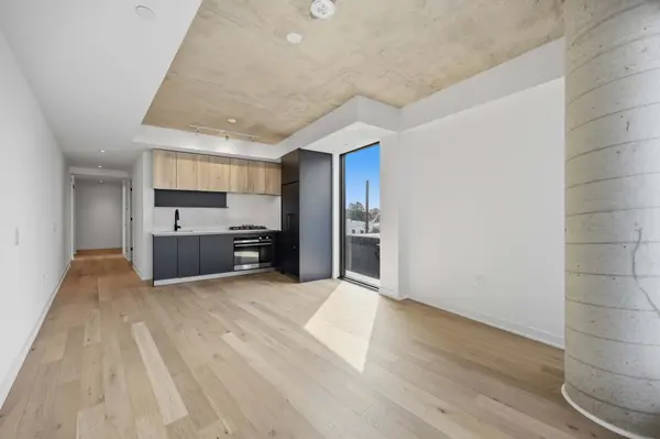 2625 Dundas ST W #317, Toronto W02, ON M6P 0C5