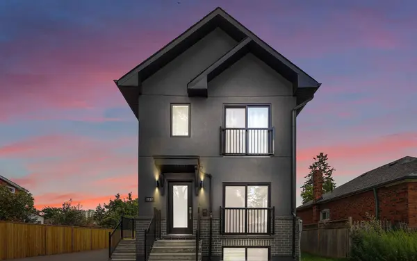 1937 Lawrence AVE W, Toronto W04, ON M9N 1G8