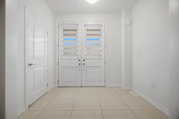 26 Gatherwood TER, Caledon, ON L7C 4M5