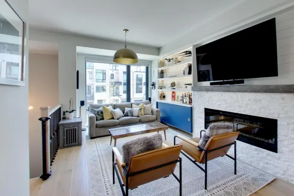 66 Pony Farm DR, Toronto W09, ON M9R 0B3