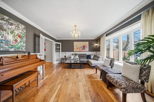 1100 Shaw ST, Oakville, ON L6L 2R8