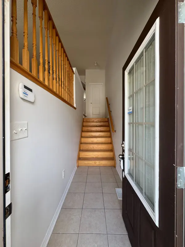 1433 Granrock CRES, Mississauga, ON L5V 0E1