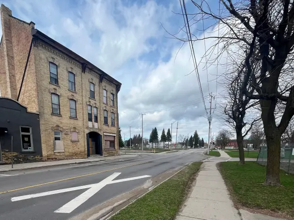 388 Downie ST, Stratford, ON N5A 1X6