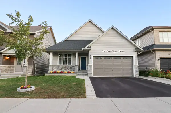 111 Dun Skipper DR, Blossom Park - Airport And Area, ON K1X 0G1