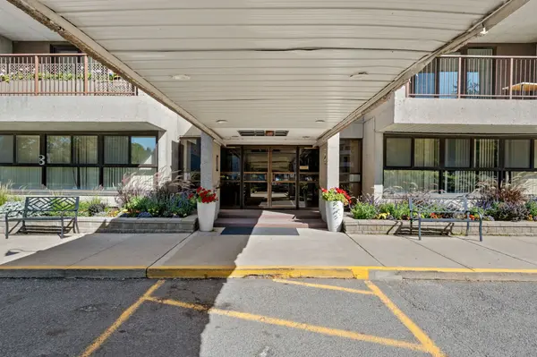 1785 Frobisher LN #2501, Alta Vista And Area, ON K1G 3T7