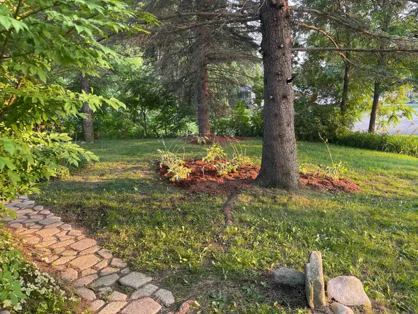 214 North ST, Thames Centre, ON N0L 1G3