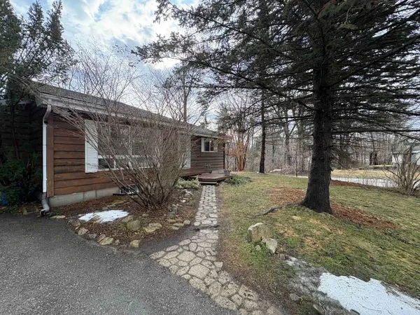 214 North ST, Thames Centre, ON N0L 1G3