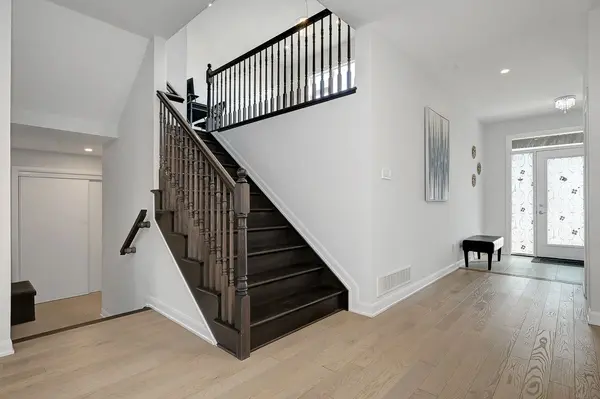 630 Hamsa ST, Barrhaven, ON K2J 6M2