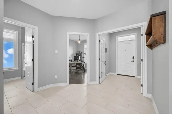 819 Tewin CIR, Orleans - Cumberland And Area, ON K4A 1K2