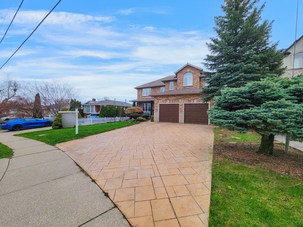 86 Margaret AVE, Hamilton, ON L8G 3G5