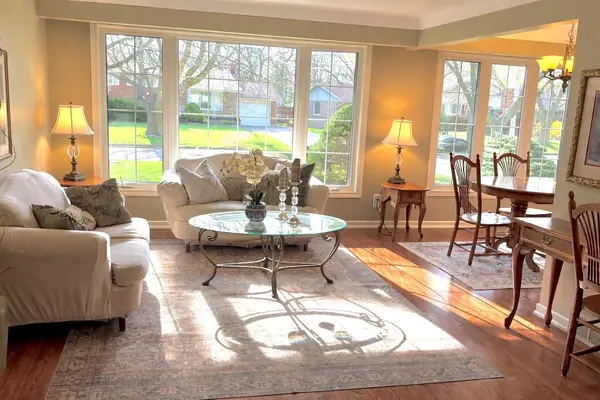 24 Mississauga RD, St. Catharines, ON L2N 3K4