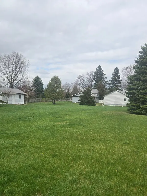 105 Norfolk County Rd 30 RD, Norfolk, ON N4G 4G9