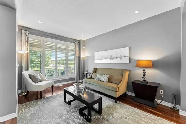 714 BUNCHBERRY WAY, Blossom Park - Airport And Area, ON K1T 0J8