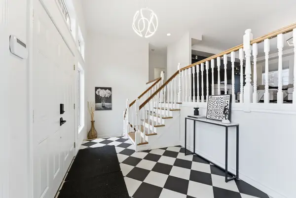 107 Country Charm DR, Belleville, ON K0K 2V0