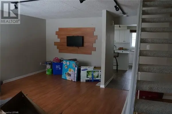 260 Monmore RD, London North, ON N6G 3A6