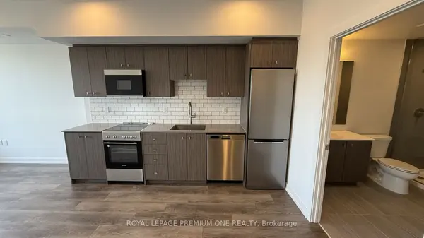 15 Wellington ST S #2414, Kitchener, ON N2G 0E4