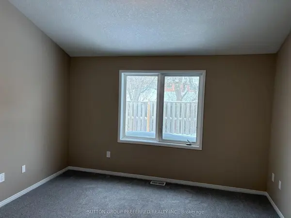 1853 BLACKWATER RD S #15, London North, ON N5V 3N7