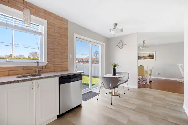 5520 Bridlewood CT, South Dundas, ON K0E 1K0