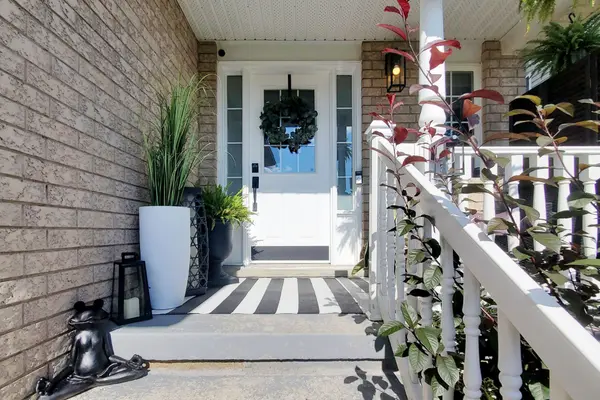 658 Mortimer DR, Cambridge, ON N3H 5R7