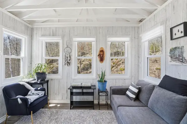 122 Gaebel RD, Bancroft, ON K0L 1C0