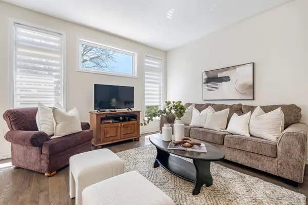 107 Alcorn DR, Kawartha Lakes, ON K9V 0M8