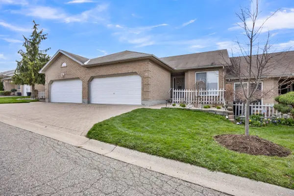 861 Shelborne ST #21, London South, ON N5Z 5C5