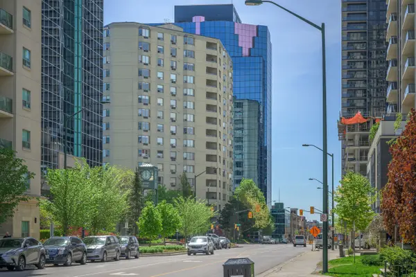 500 Talbot ST #502, London East, ON N6A 2S3