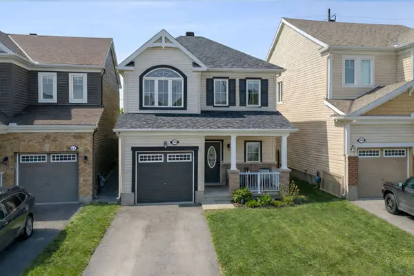 166 Lily Pond ST, Kanata, ON K2M 0J5