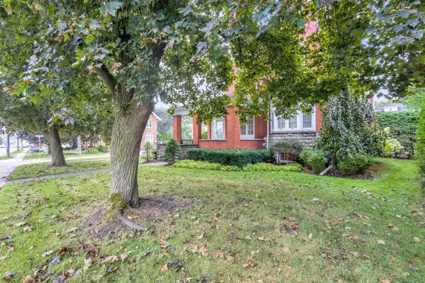 410 Main ST W, North Perth, ON N4W 1A6