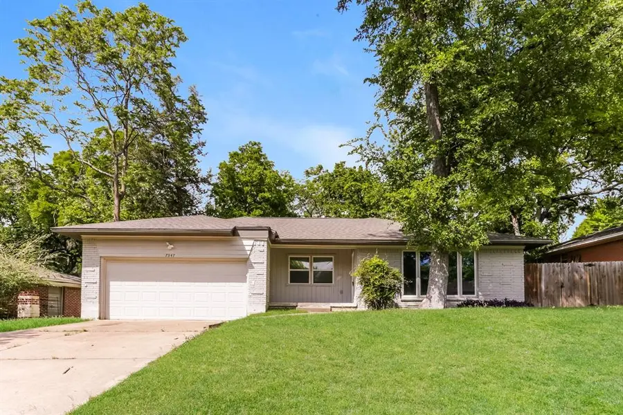 7347 Maringo Drive, Dallas, TX 75227