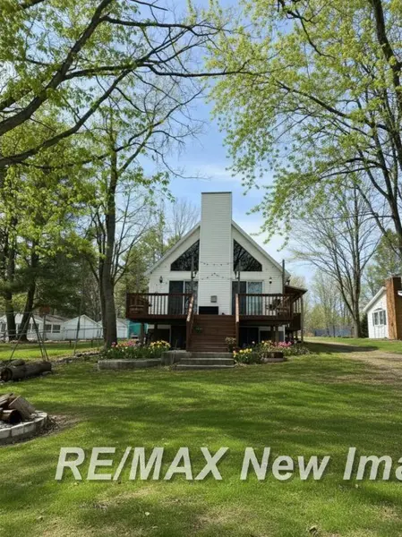 3837 S Pine RD, Billings Twp, MI 48612