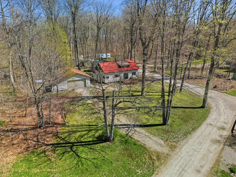 15359 N Clear Lake DR, Colfax Twp, MI 49307