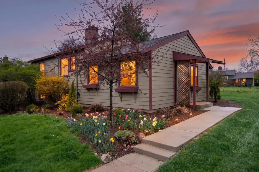 3427 Richard ST, Ann Arbor, MI 48104