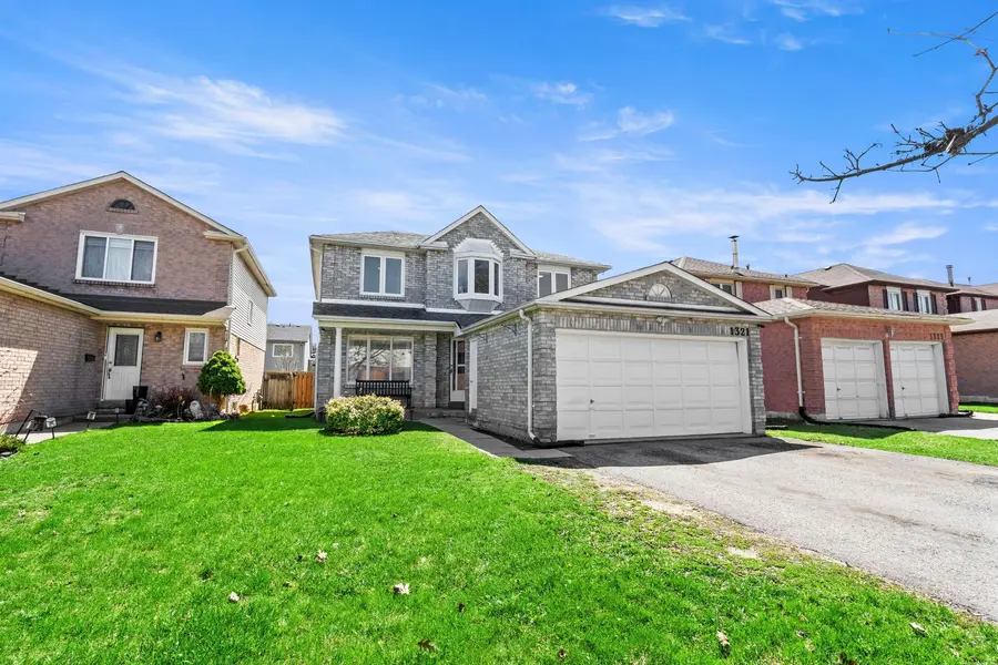 1321 Anton SQ, Pickering, ON L1V 5S7