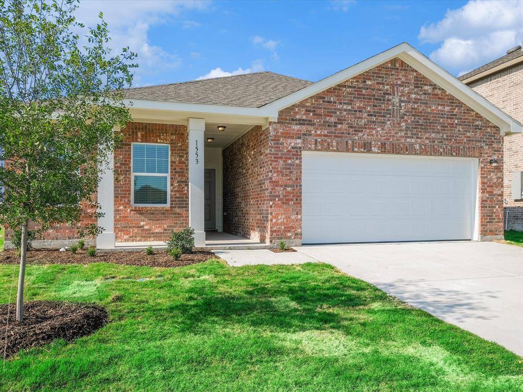 1553 Shadow Hawk, Fort Worth, TX 76052