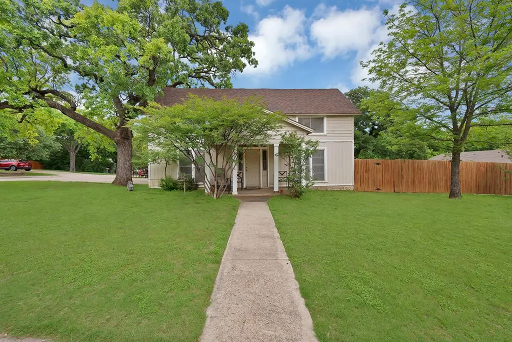 406 W Broad Street, Mansfield, TX 76063