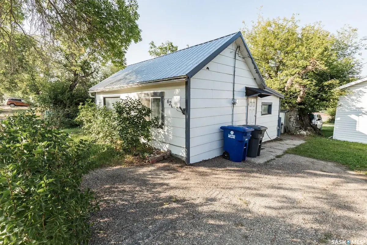 626 Manitoba AVENUE, Kerrobert, SK S0L 1R0