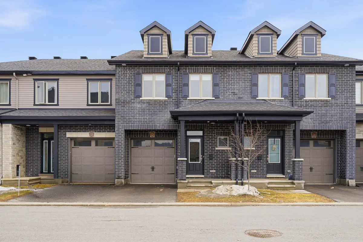 528 Fawn Valley Private, Blossom Park - Airport And Area, ON K1T 0W5