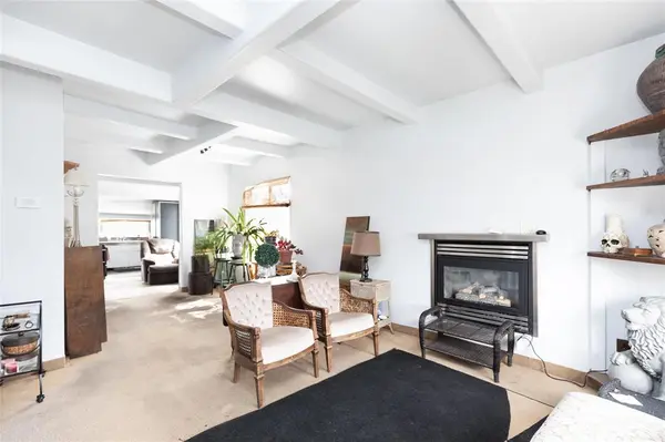 783 Ashburn ST, Winnipeg, MB R3G 3C8