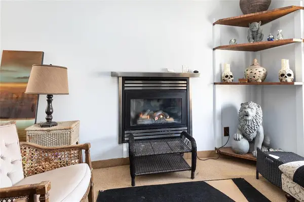 783 Ashburn ST, Winnipeg, MB R3G 3C8