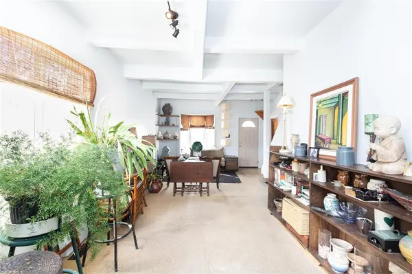 783 Ashburn ST, Winnipeg, MB R3G 3C8