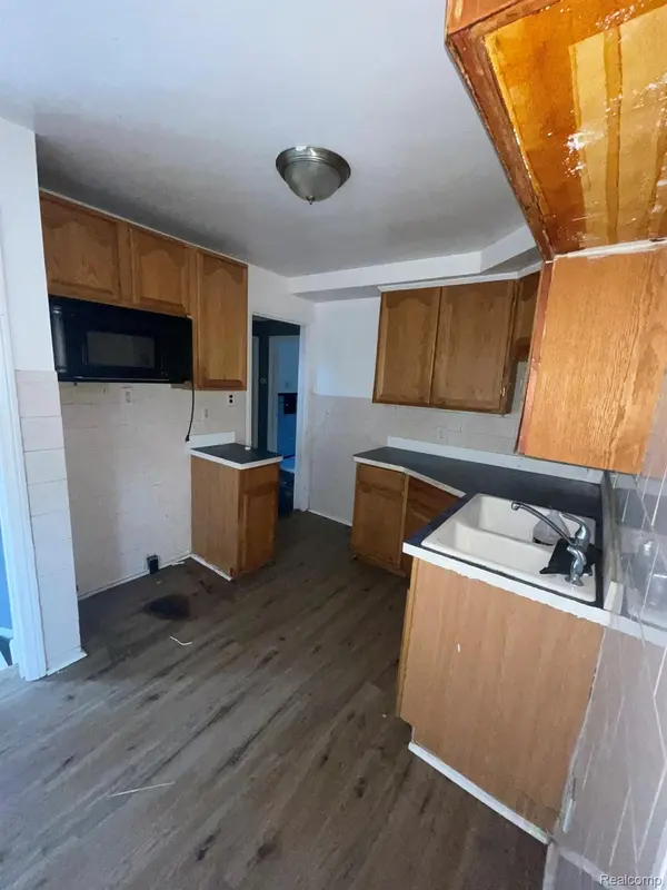 10799 Worden ST, Detroit, MI 48224