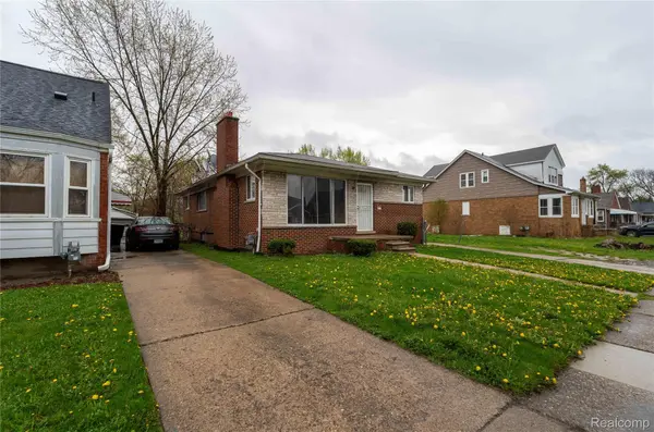 7282 Forrer ST, Detroit, MI 48228