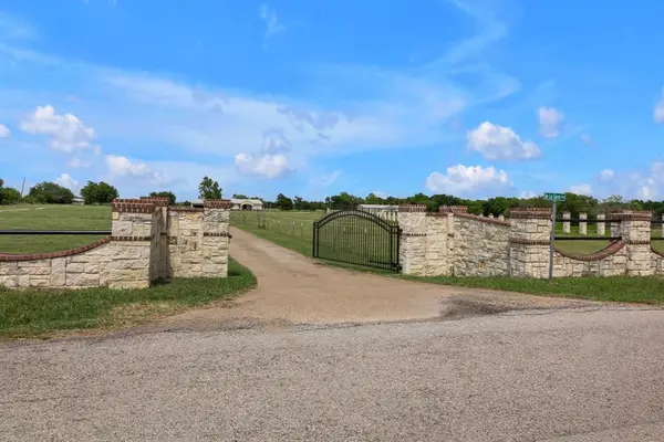 9420 Old Nacogdoches Trail, Forney, TX 75126