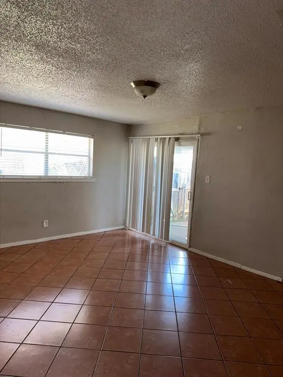 708 E Pecan Street, Hurst, TX 76053