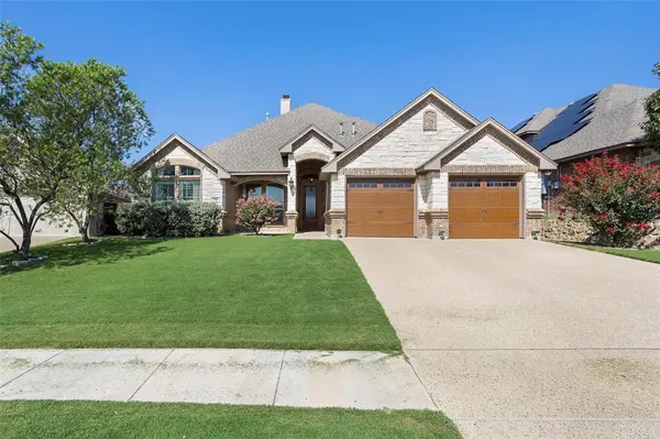 7308 Prestwick Terrace, Benbrook, TX 76126