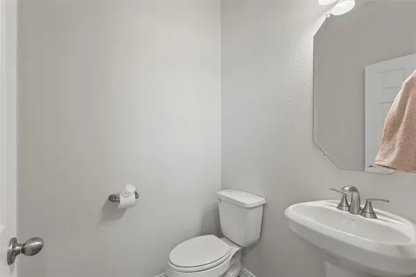 551 Ruthye Lane, Pilot Point, TX 76258