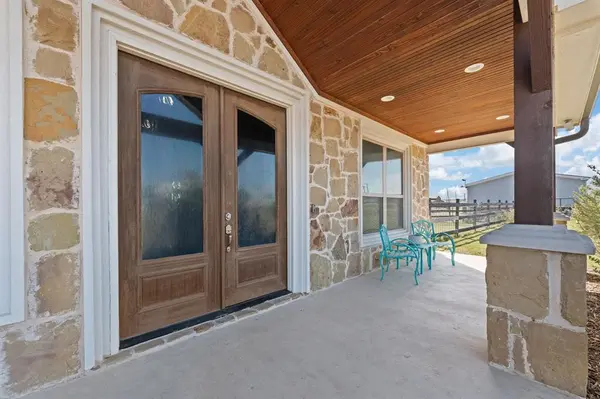 6012 Berry Ridge Lane, Joshua, TX 76058