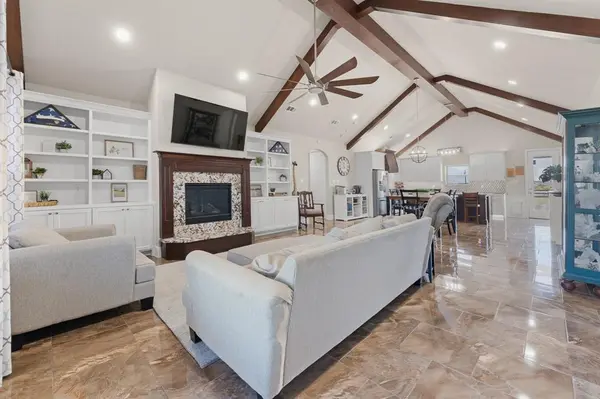 6012 Berry Ridge Lane, Joshua, TX 76058