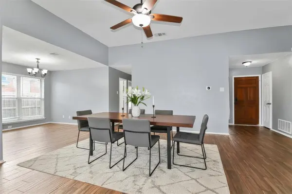 920 Micarta Drive, Mesquite, TX 75181